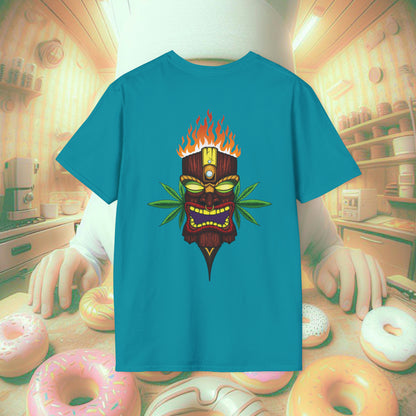 Maui Waui Graphic Tee